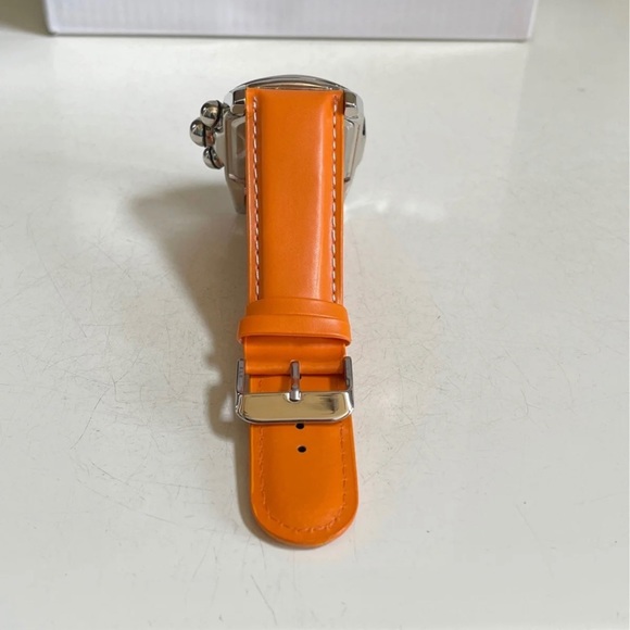 COPY - COPY - MEN'S ORANGE/SILVER LEATHER BAND FASHION WATCH - Picture 4 of 4